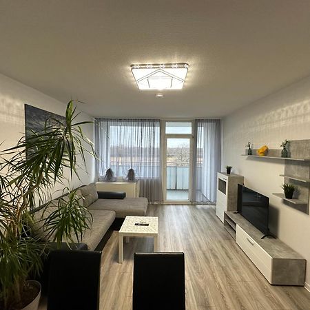 Olis Appartement In Neuss Exterior foto
