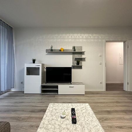 Olis Appartement In Neuss Exterior foto